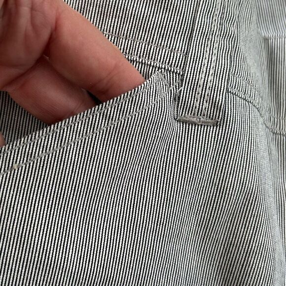 Charter Club Gray Pinstripe Cropped Cotton Blend Pants Size 8 - Picture 9 of 13